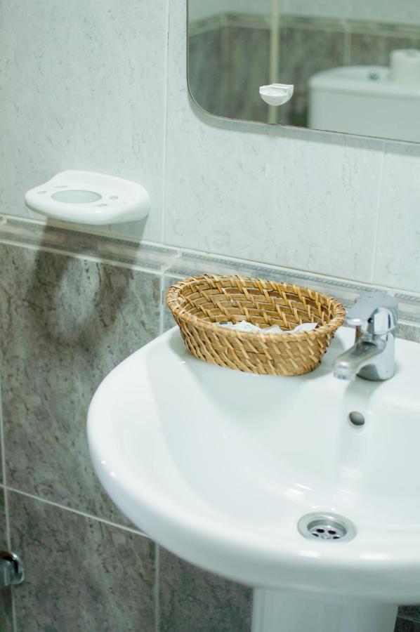 Hostal Concepcion La Mata  Bagian luar foto
